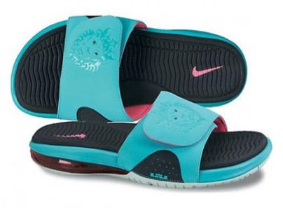nike-lebron-slide-south-beach-1-560x391-1.jpg